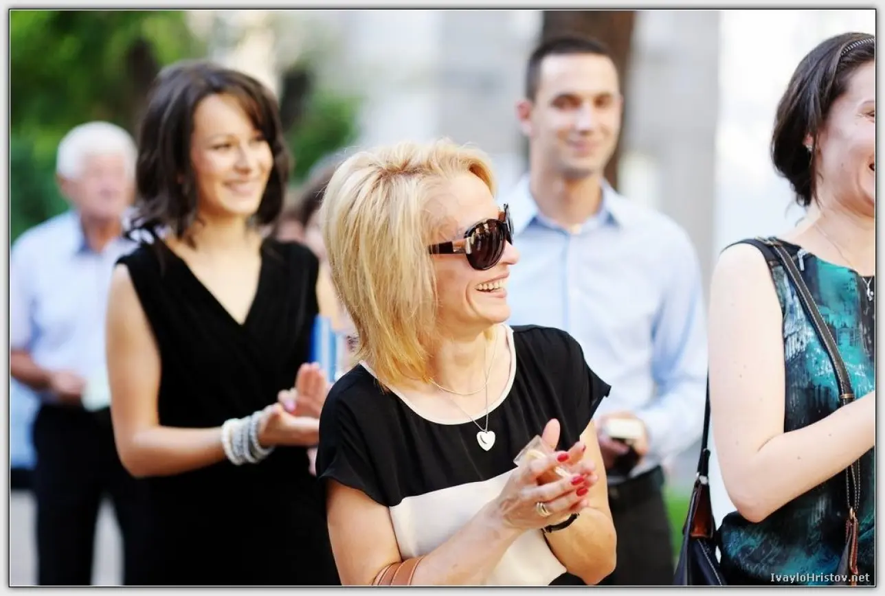 dani__i_alexander_00099