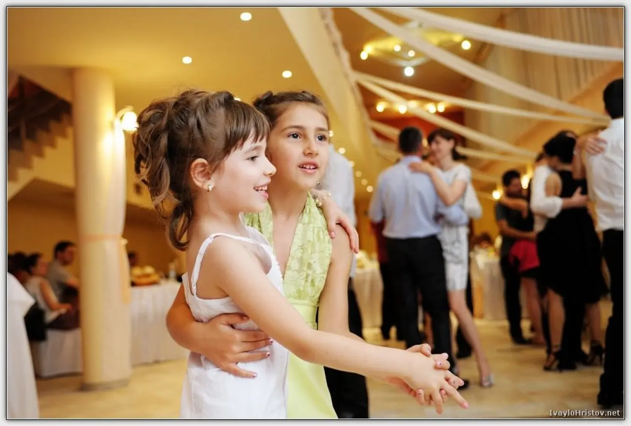 dani__i_alexander_00163